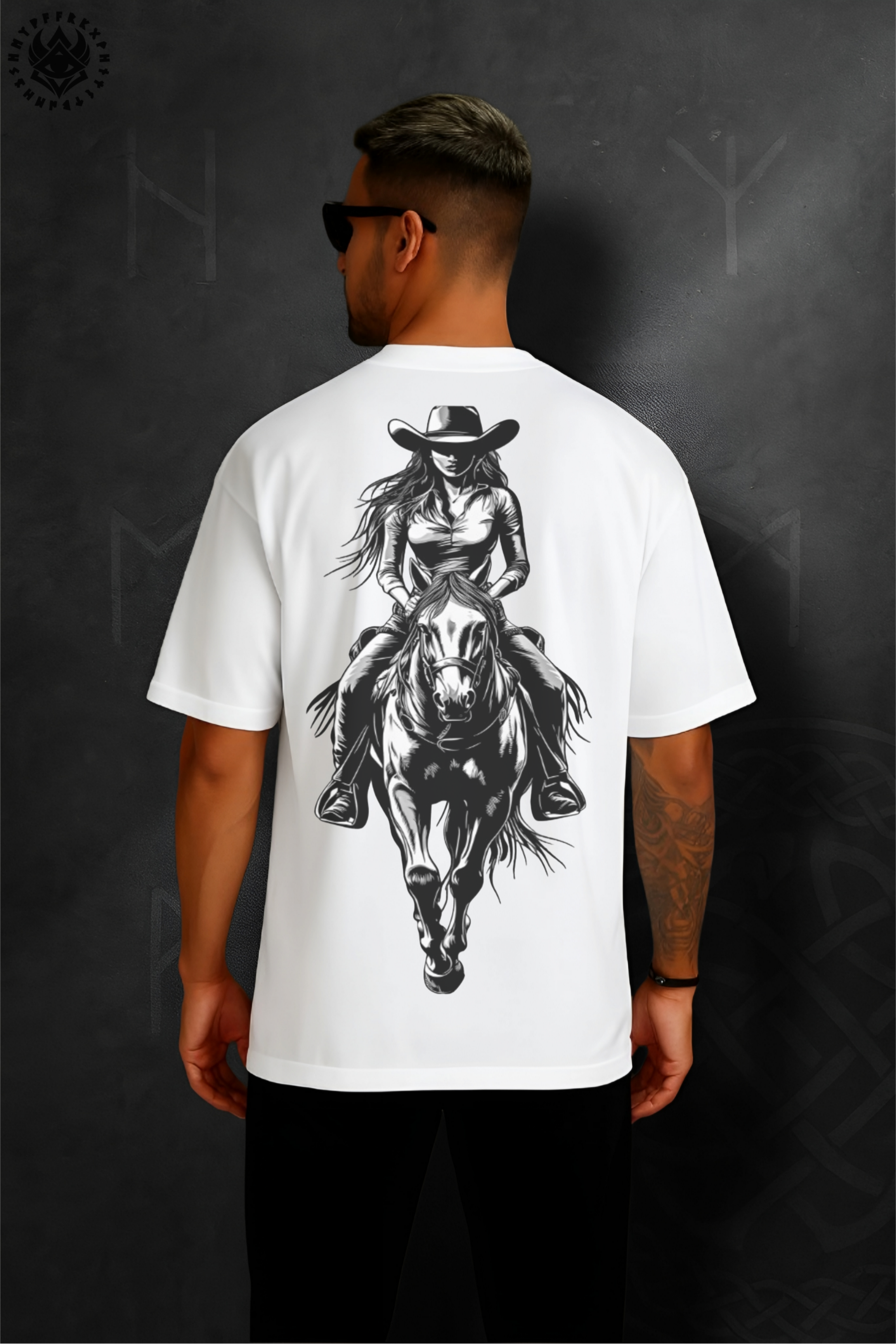 DOLK Oversized Cowgirl Unisex Tee - Spirit of the West