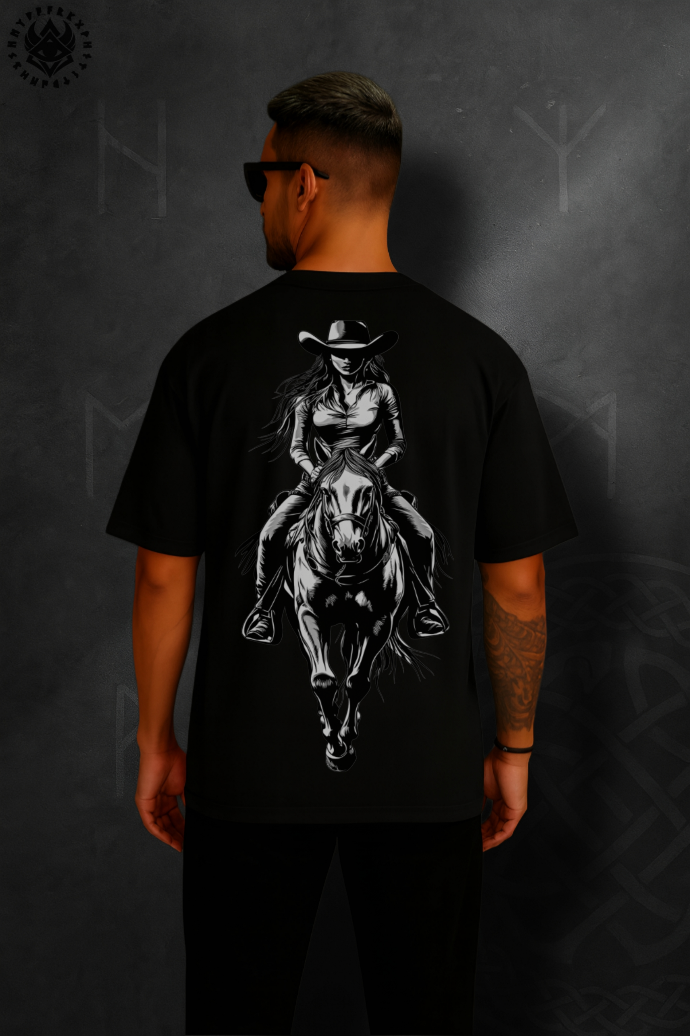 DOLK Oversized Cowgirl Unisex Tee - Spirit of the West
