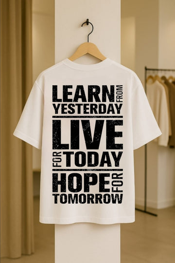 Timeless Vision Dolk Oversized Unisex T-shirt