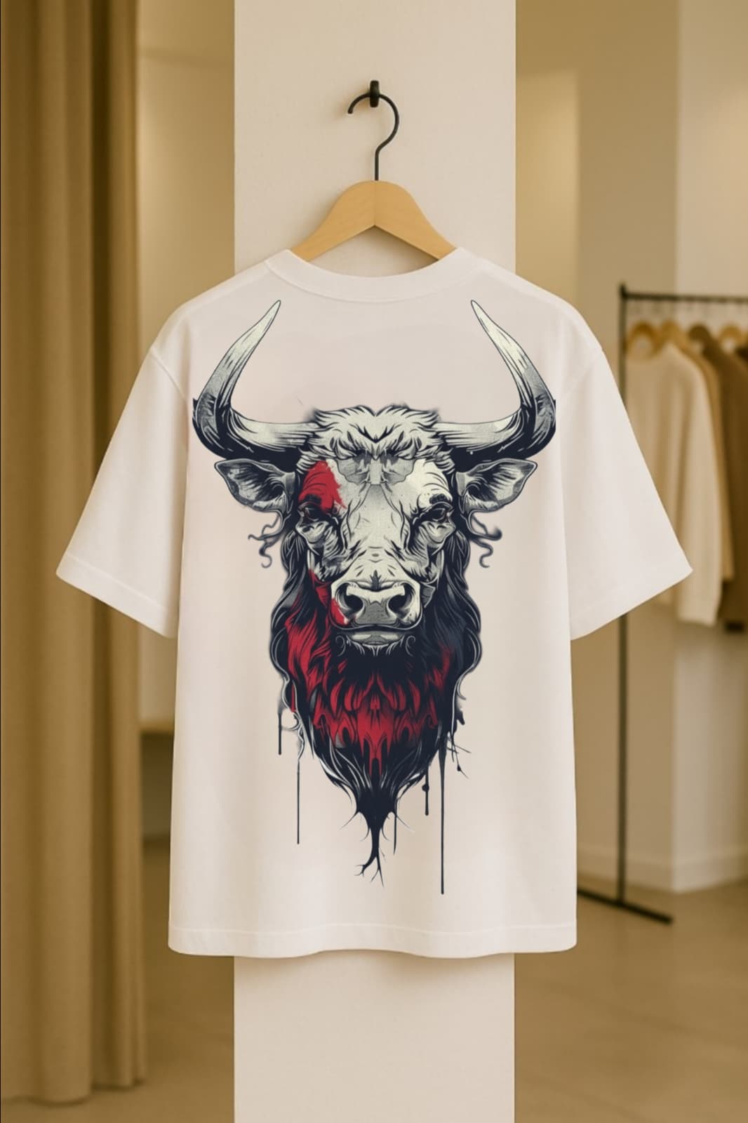 Fury of Strength Bull Dolk Oversized Unisex T-Shirt