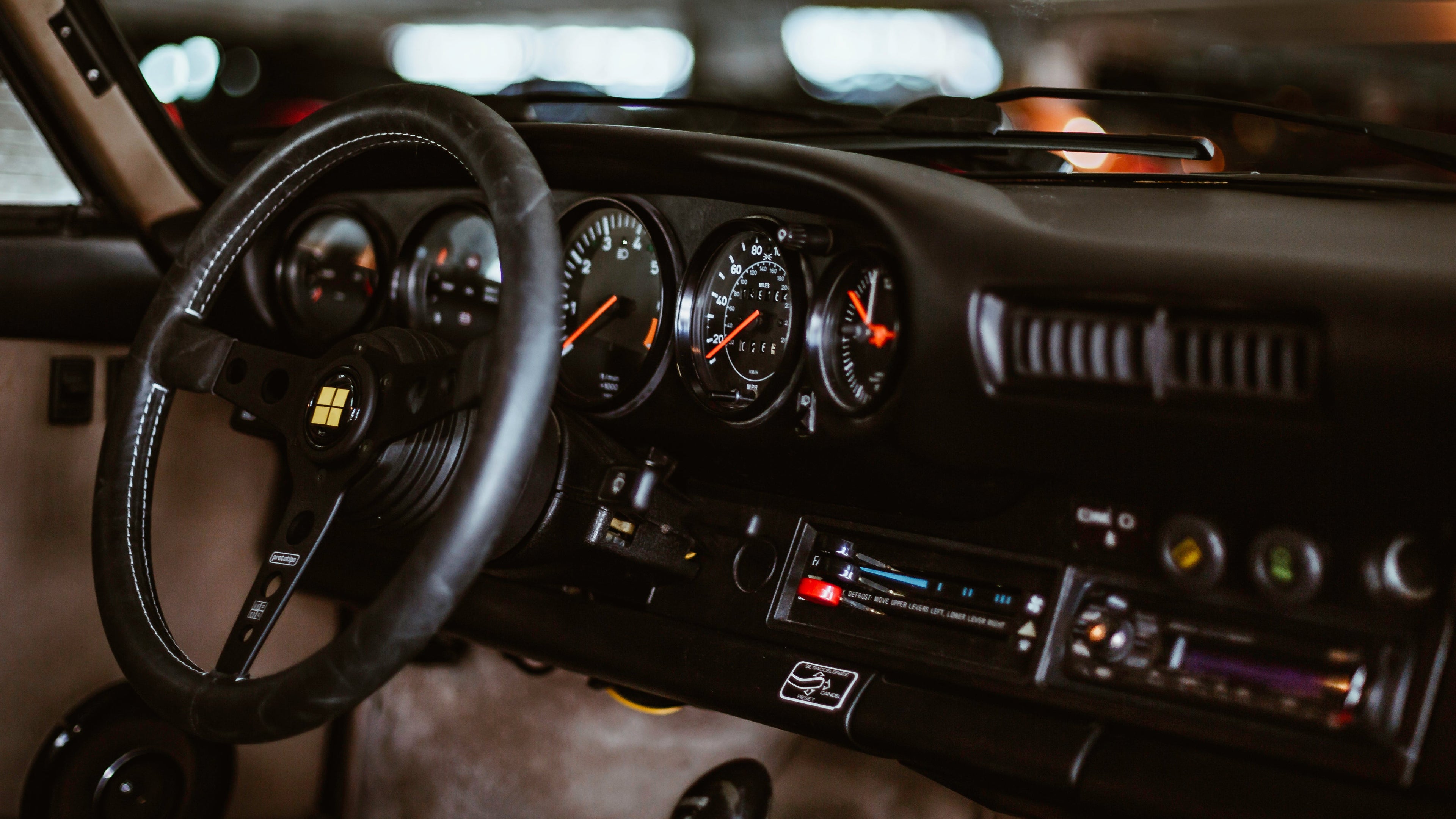 slider image slider_item_3Fpc6Y